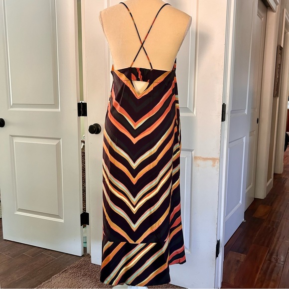 Anthropologie Runi Chevron Midi Dress Size Small - Picture 7 of 16